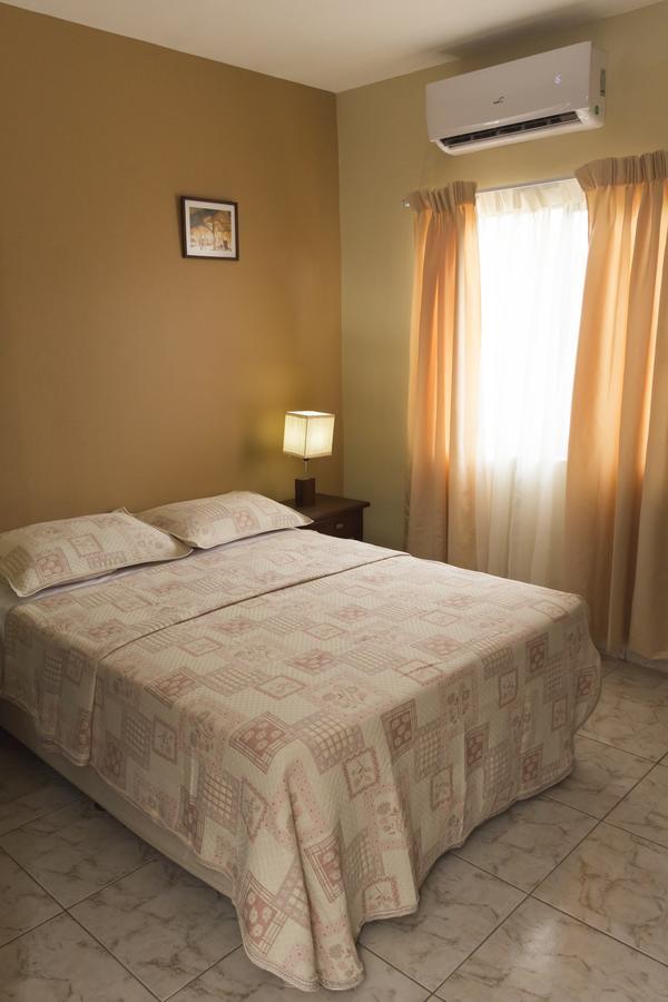 El Suto-Aparthotel San José de Chiquitos Εξωτερικό φωτογραφία